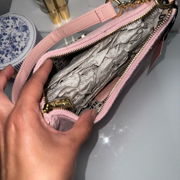 Juicy Couture Blush Pink Shoulder Bag - Picture 7 of 7